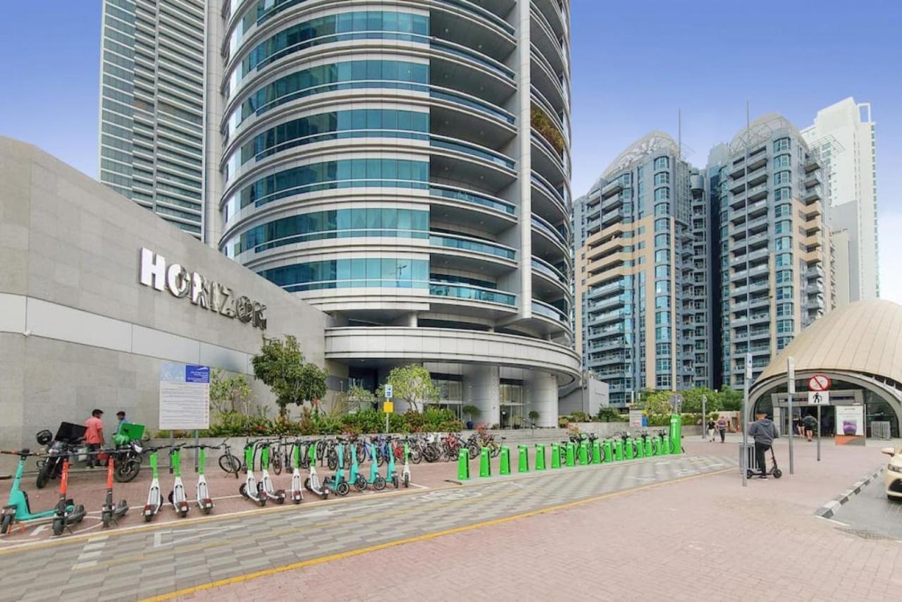 شقة Horizon Tower, Marina - Exquisite Four Bedroom *